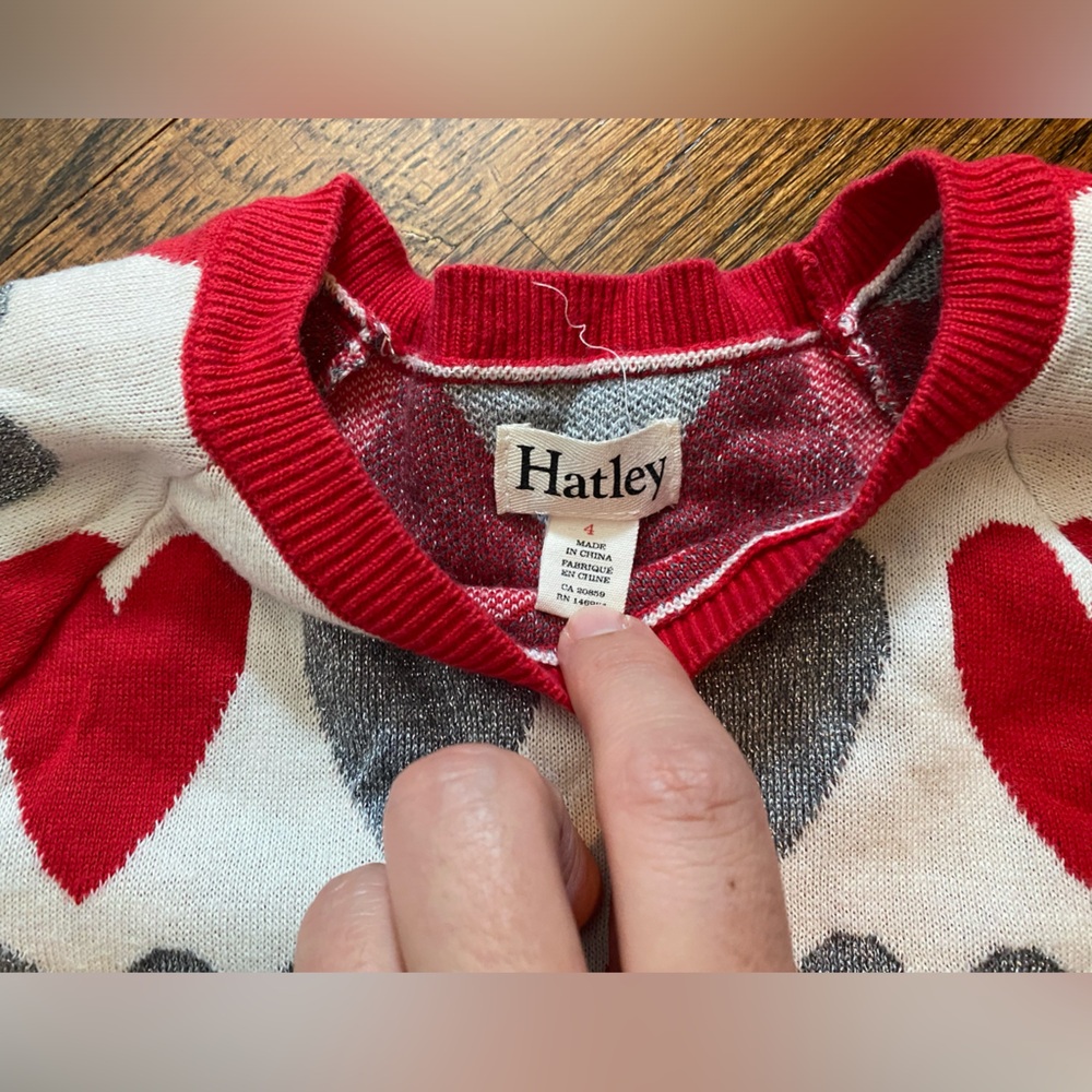 Hatley- valentines holiday Girls Red & Gray Heart Knit Sweater Dress Top size 4 - Picture 6 of 11